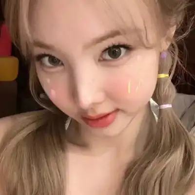 曾雅彤